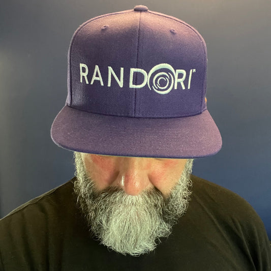 CLASSIC SNAPBACK